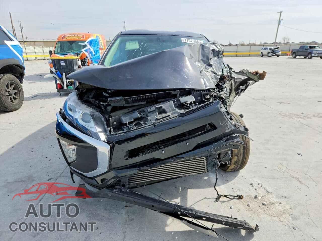 MITSUBISHI ECLIPSE 2018 - JA4AT5AA8JZ063712