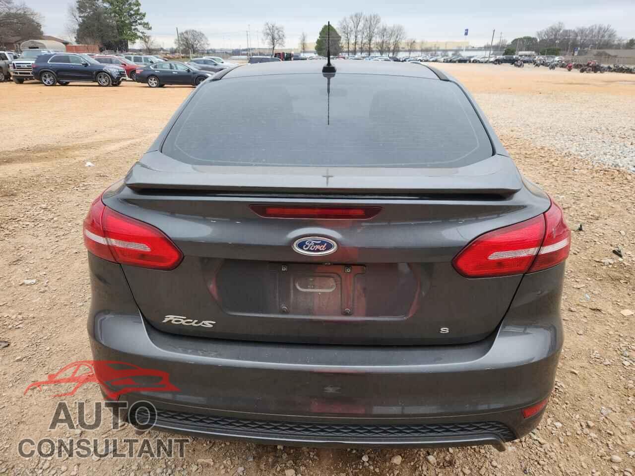 FORD FOCUS 2016 - 1FADP3F27GL406220