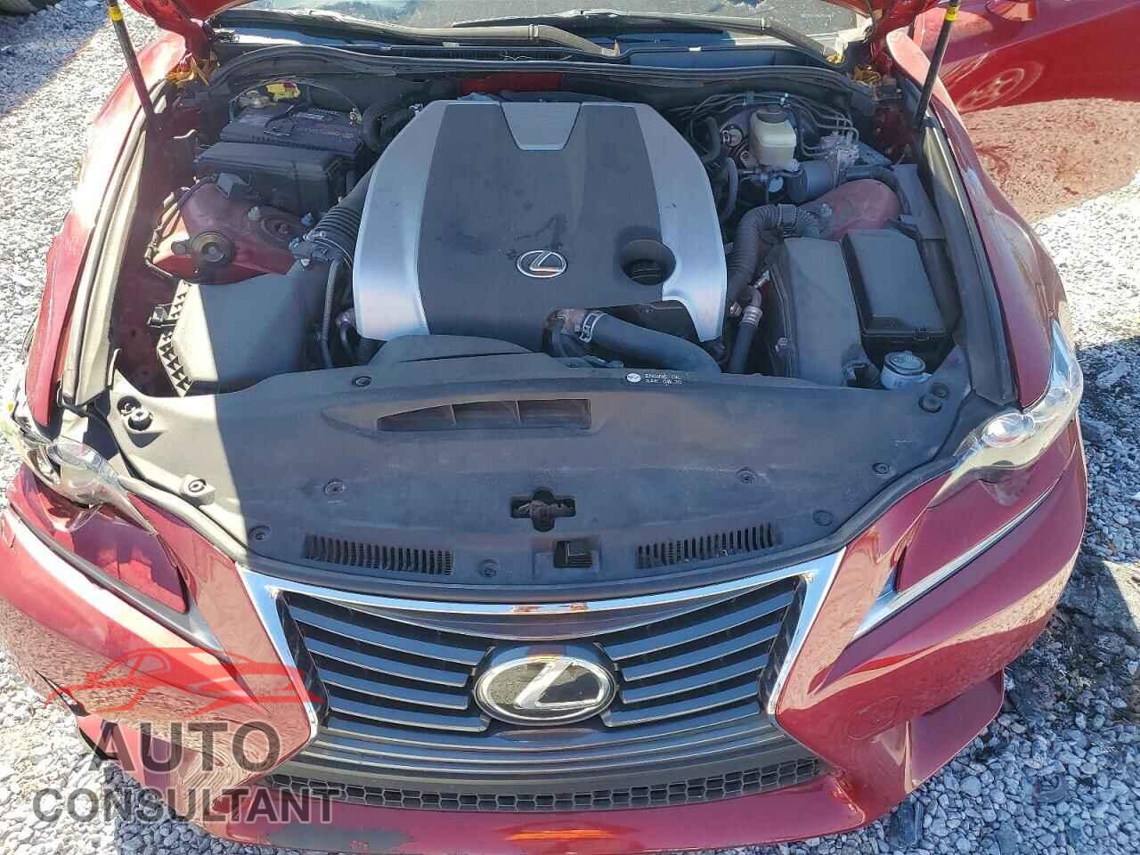 LEXUS IS 2015 - JTHCE1D26F5009215