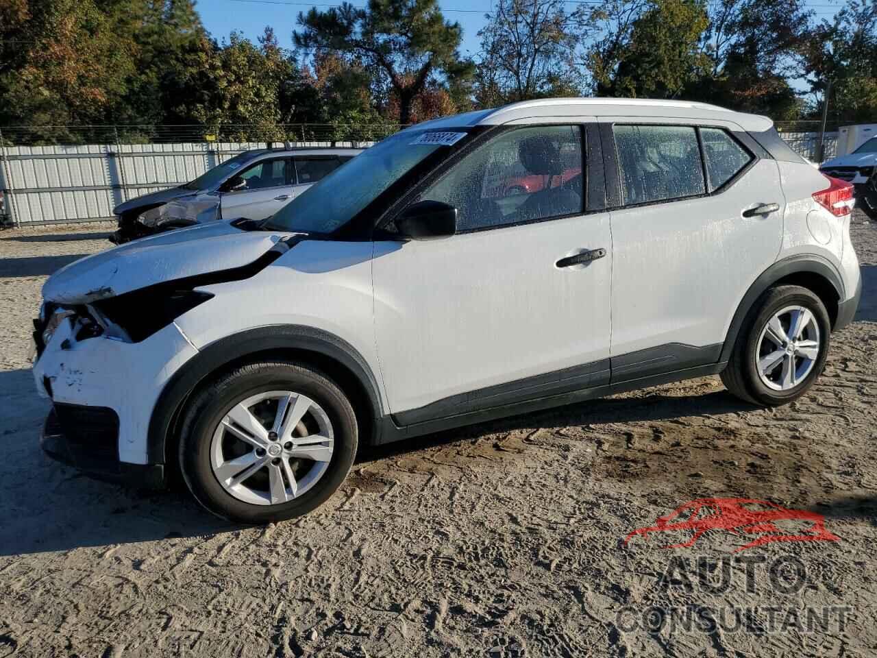 NISSAN KICKS 2019 - 3N1CP5CU6KL510835