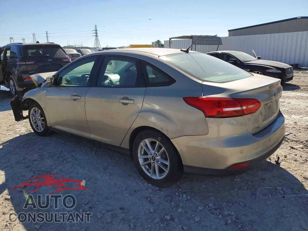 FORD FOCUS 2015 - 1FADP3F28FL219101