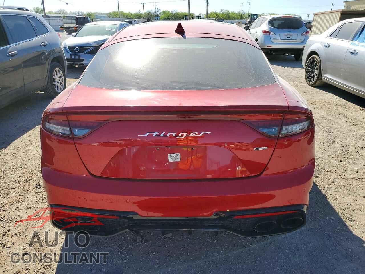 KIA STINGER 2023 - KNAE35LD2P6126566