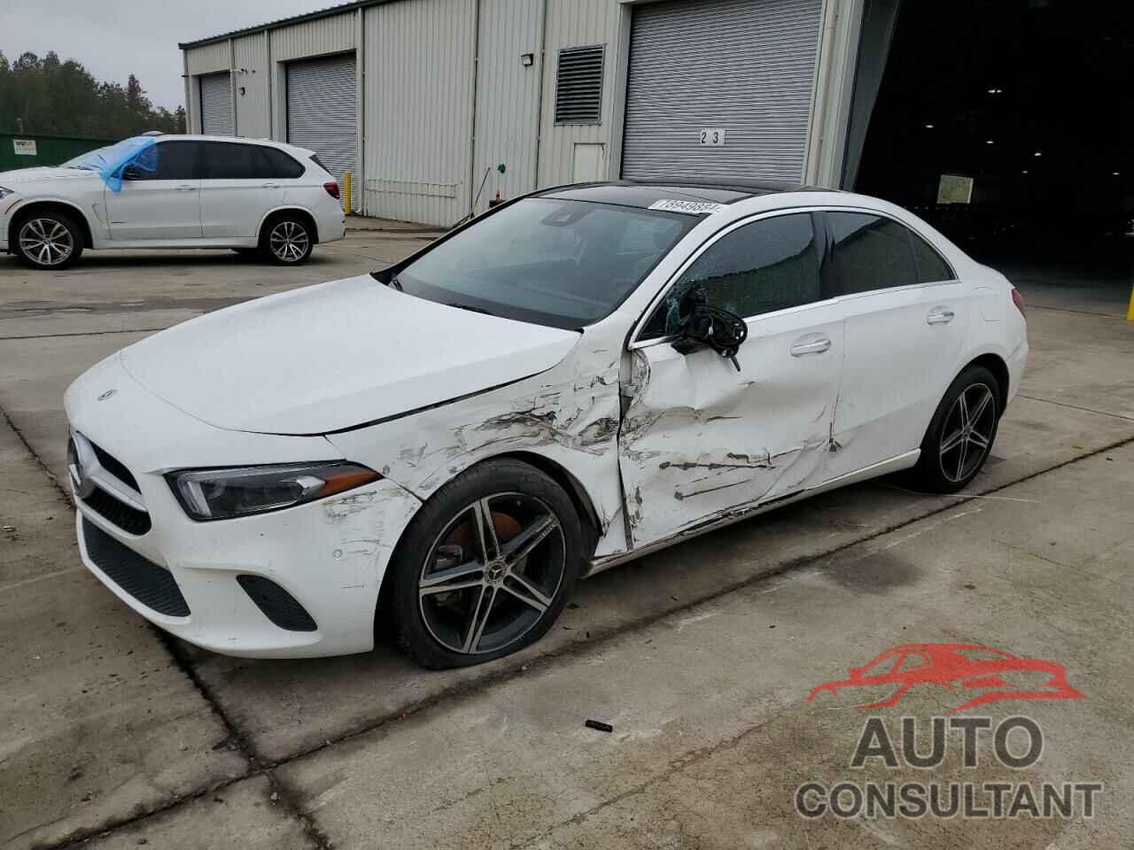 MERCEDES-BENZ A-CLASS 2022 - W1K3G4EB1NJ358449