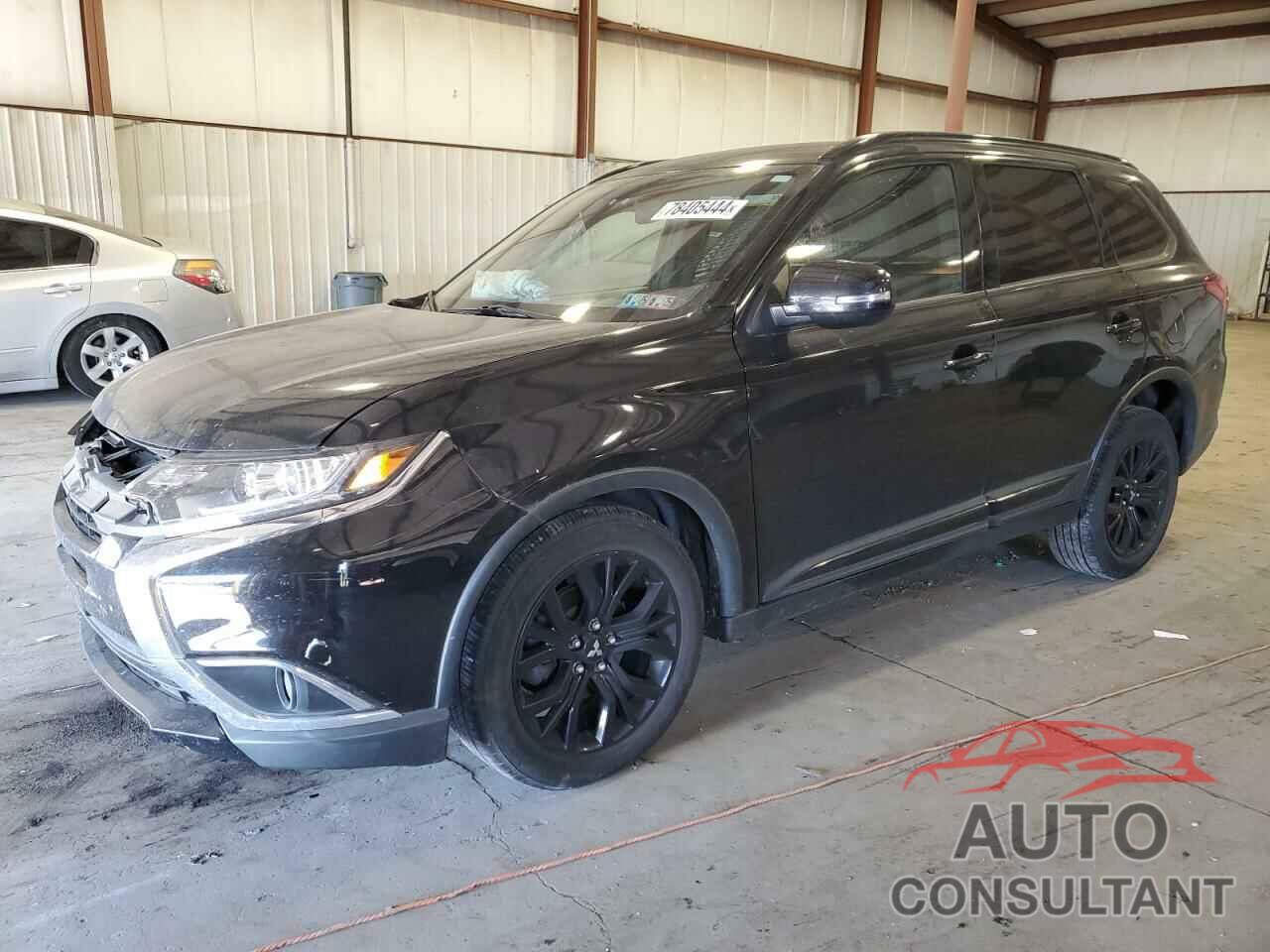 MITSUBISHI OUTLANDER 2018 - JA4AZ3A39JZ031274