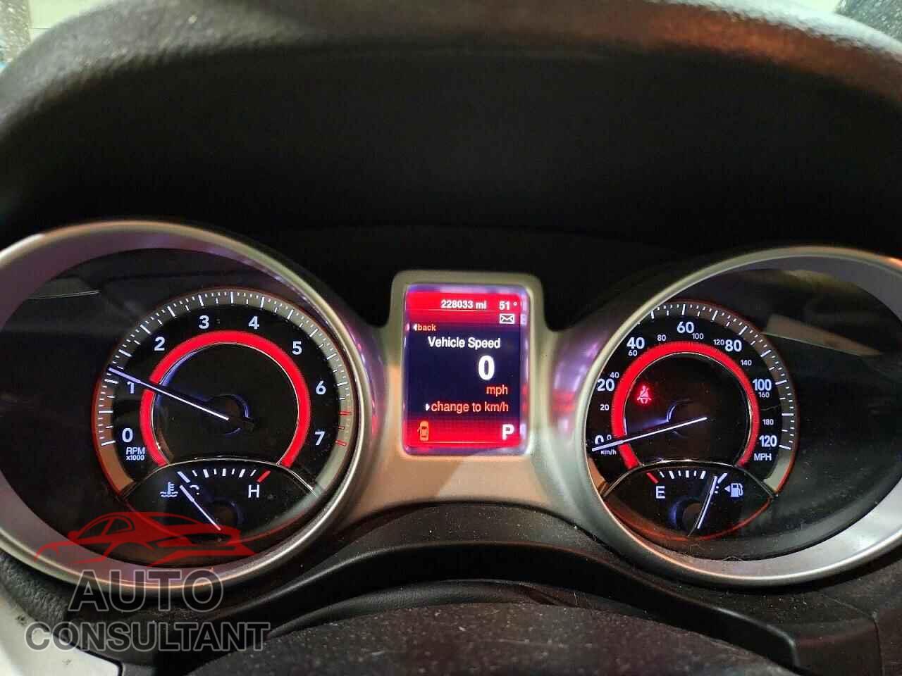 DODGE JOURNEY 2013 - 3C4PDCBBXDT557770