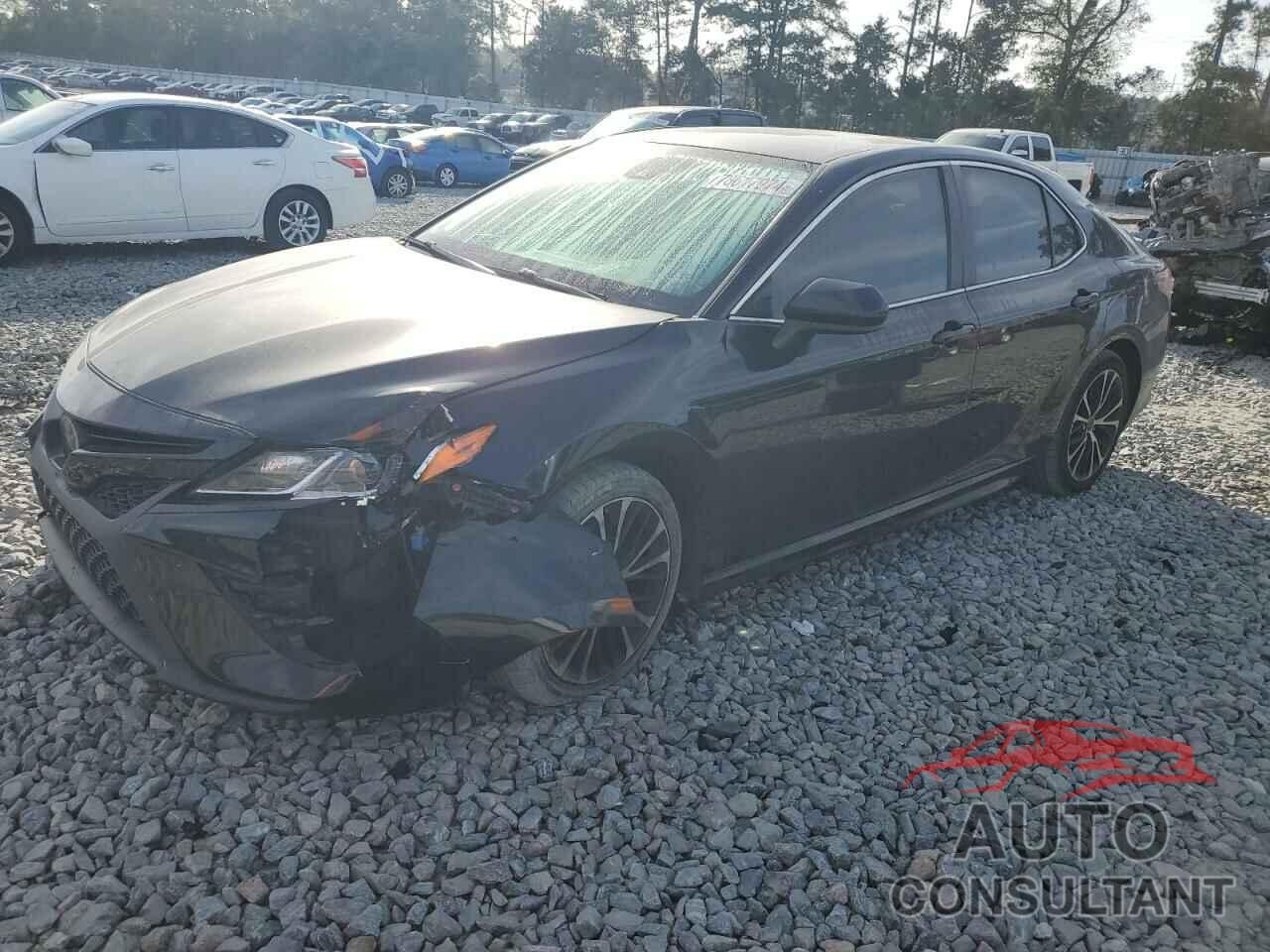TOYOTA CAMRY 2018 - JTNB11HK4J3002931