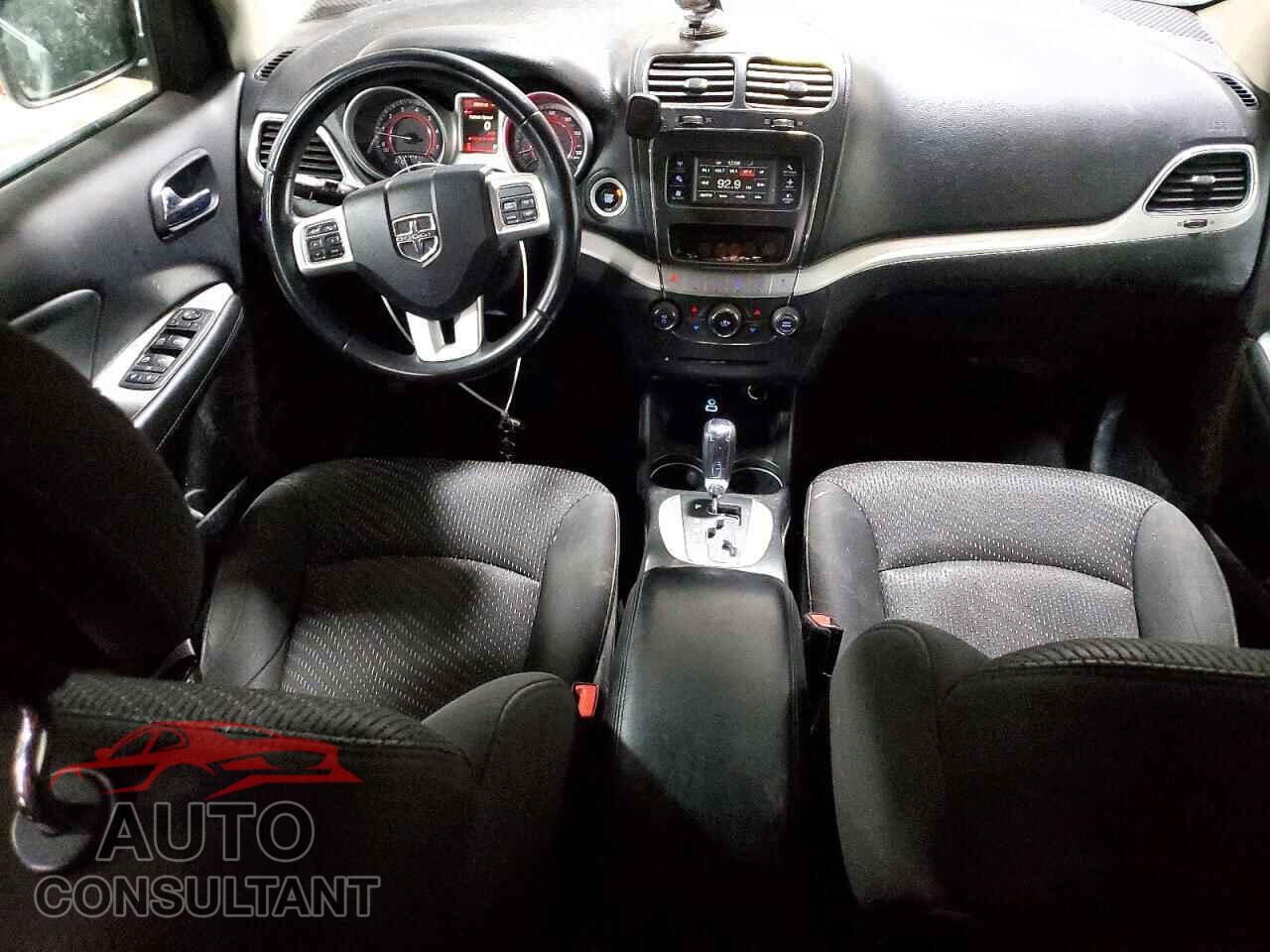 DODGE JOURNEY 2017 - 3C4PDCBB4HT554630