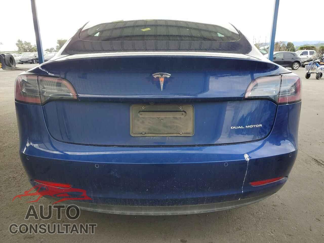 TESLA MODEL 3 2021 - 5YJ3E1EB7MF085375
