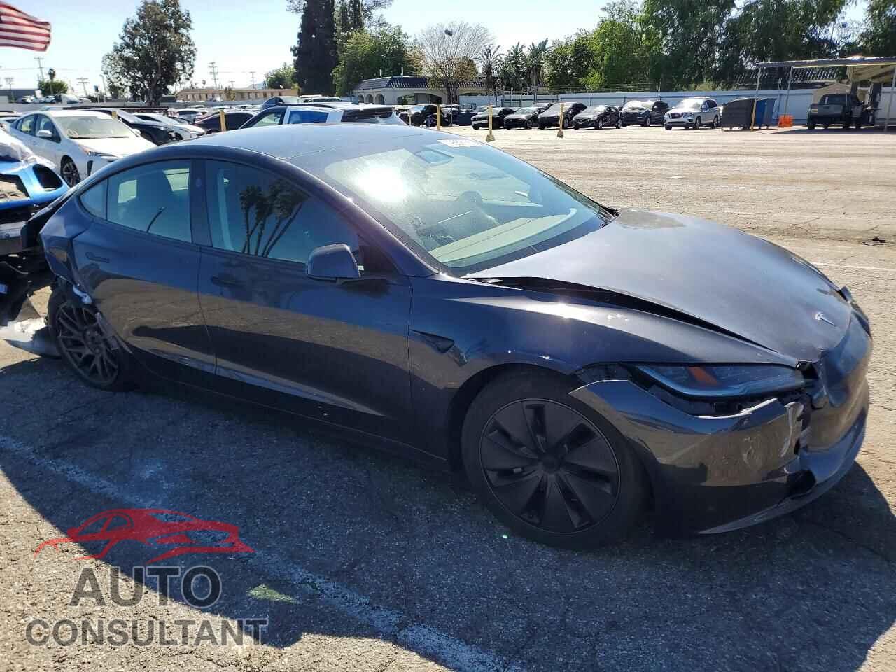 TESLA MODEL 3 2024 - 5YJ3E1EA7RF746840