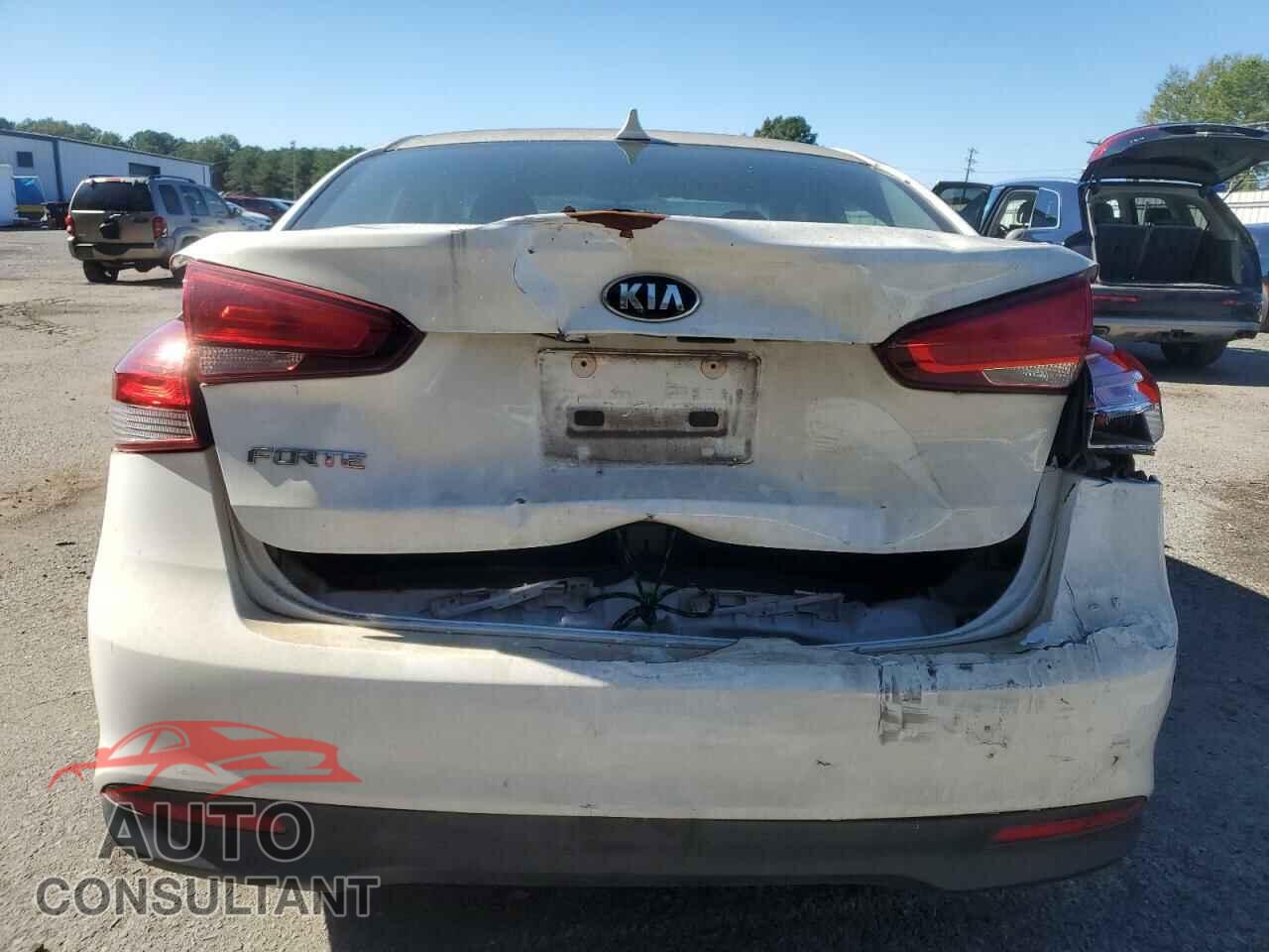 KIA FORTE 2017 - 3KPFK4A71HE099809