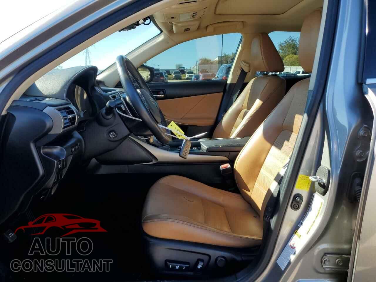 LEXUS IS 2014 - JTHBE1D27E5006365
