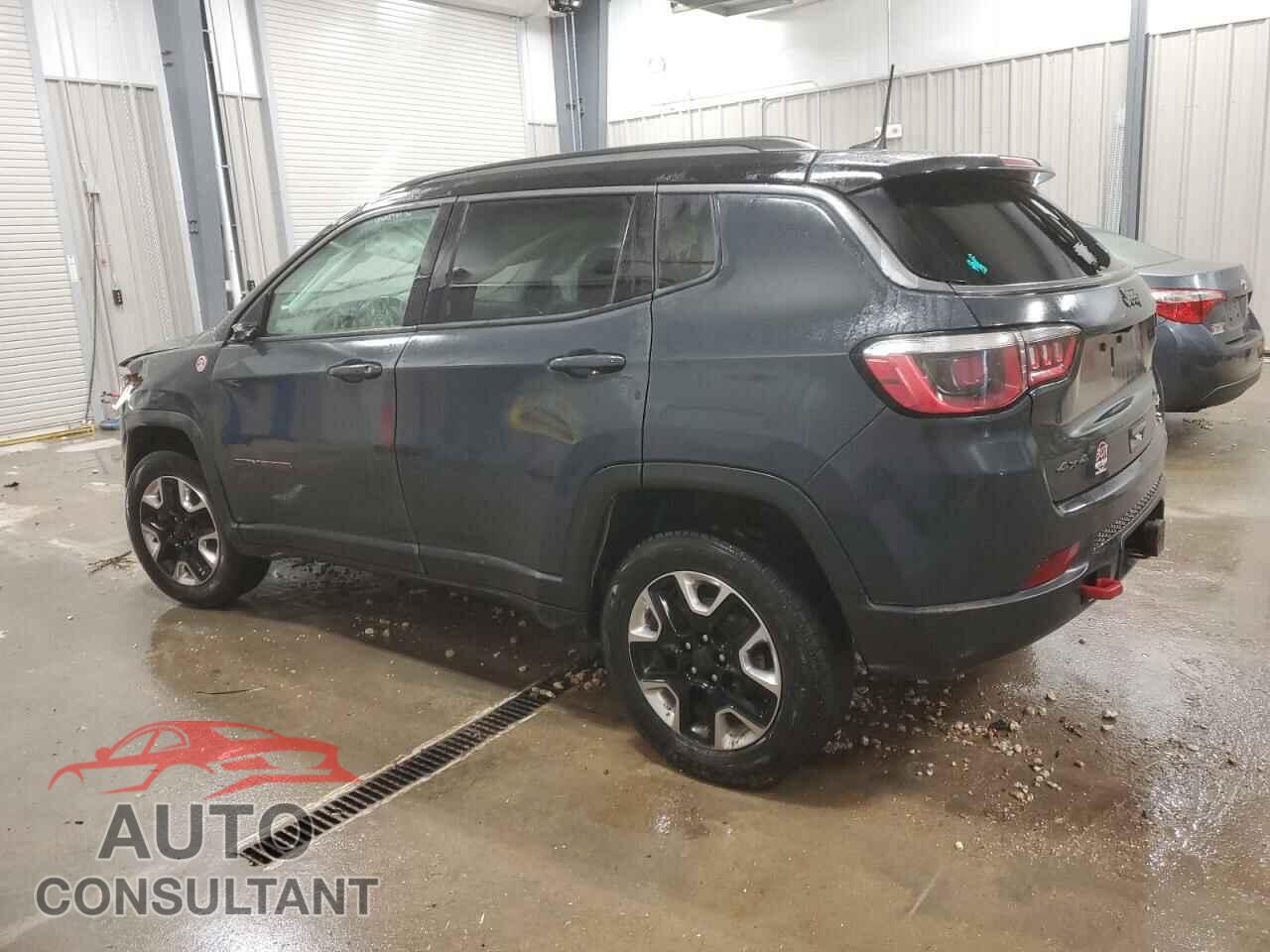 JEEP COMPASS 2018 - 3C4NJDDB7JT135292