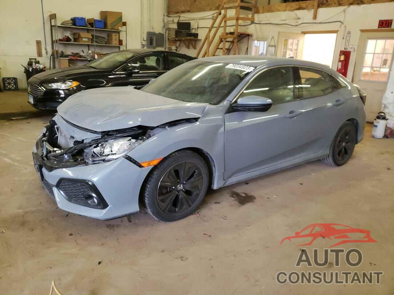 HONDA CIVIC 2018 - SHHFK7H50JU231897