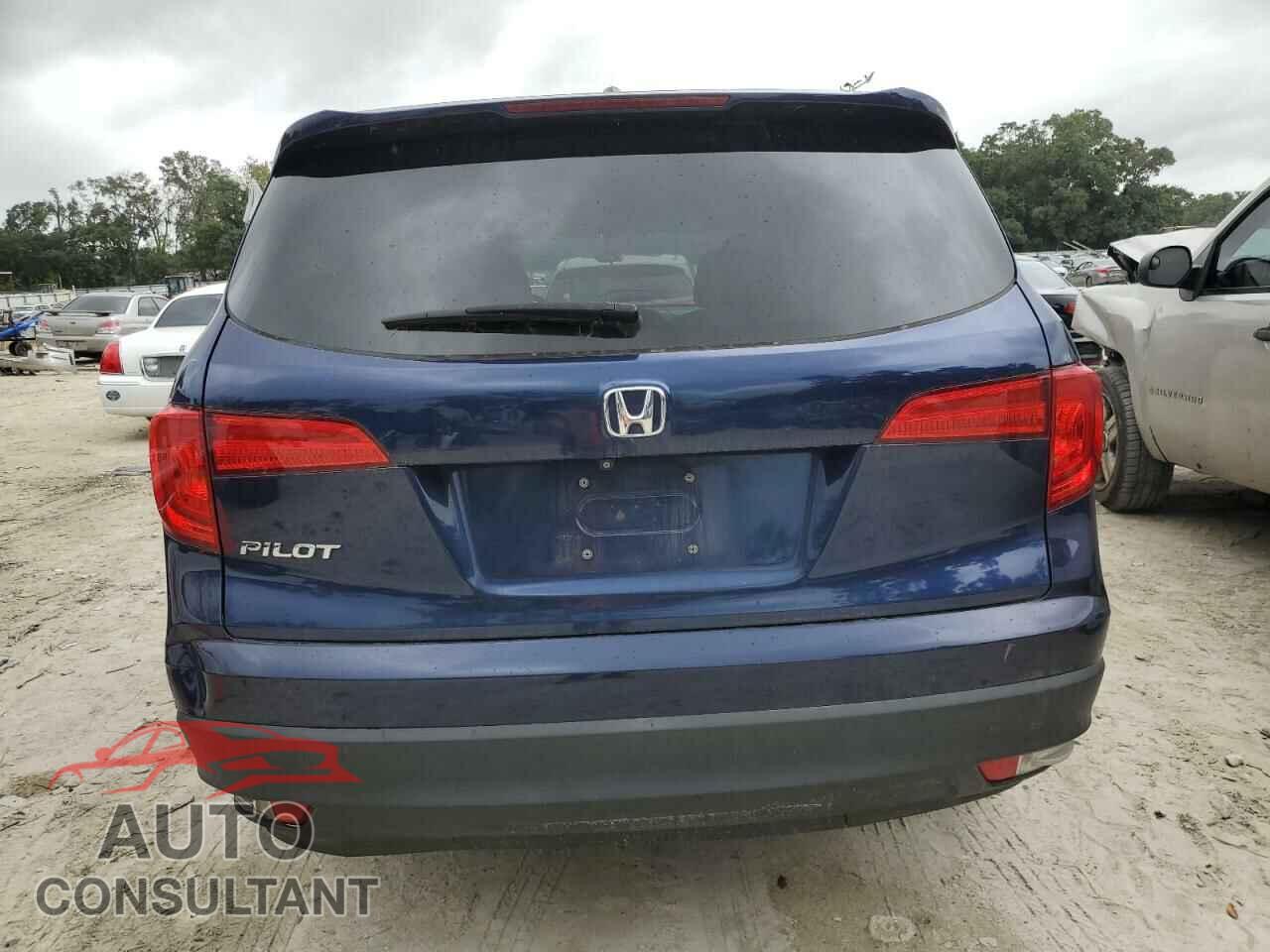 HONDA PILOT 2017 - 5FNYF5H36HB045177