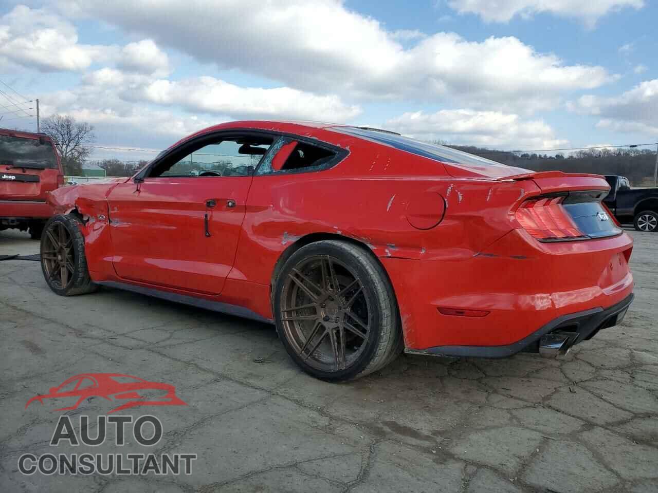 FORD MUSTANG 2018 - 1FA6P8CF8J5116786