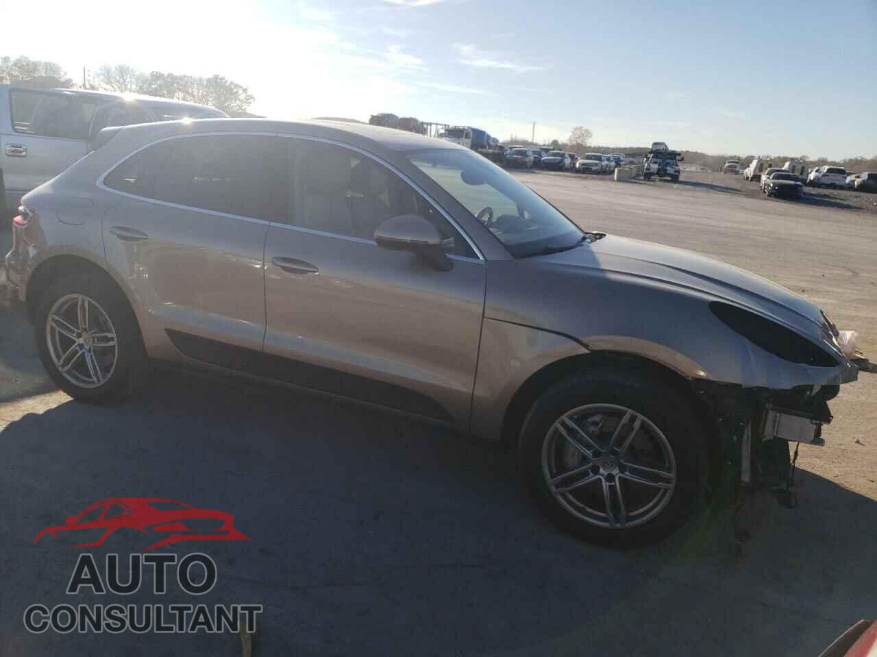 PORSCHE MACAN 2015 - WP1AB2A52FLB69379