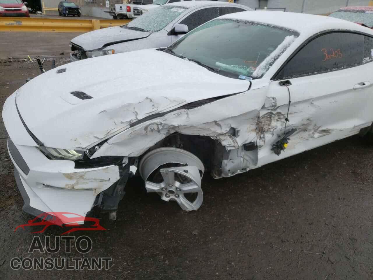 FORD MUSTANG 2018 - 1FA6P8TH3J5164794