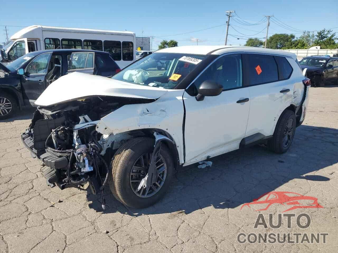 NISSAN ROGUE 2024 - 5N1BT3AA2RC684713
