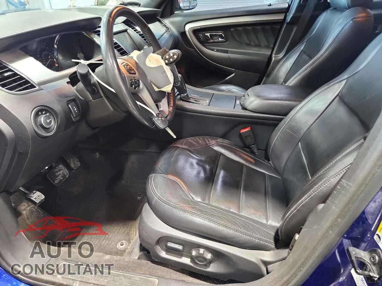 FORD TAURUS 2013 - 1FAHP2E82DG142572