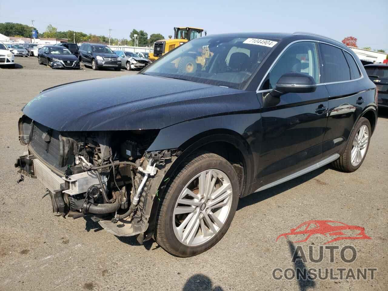 AUDI Q5 2018 - WA1BNAFY8J2228499