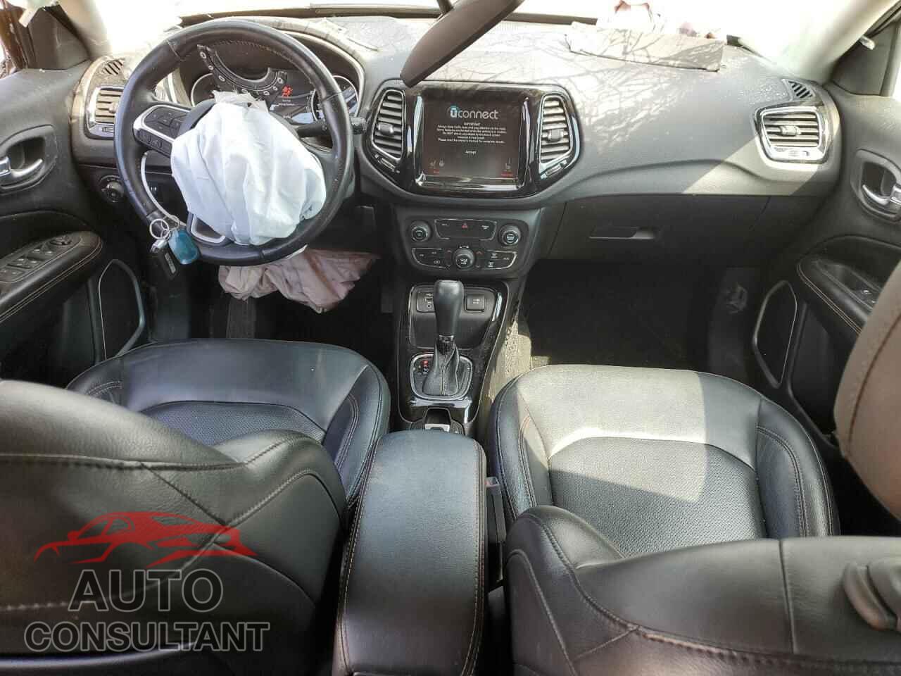 JEEP COMPASS 2019 - 3C4NJCCB1KT679901