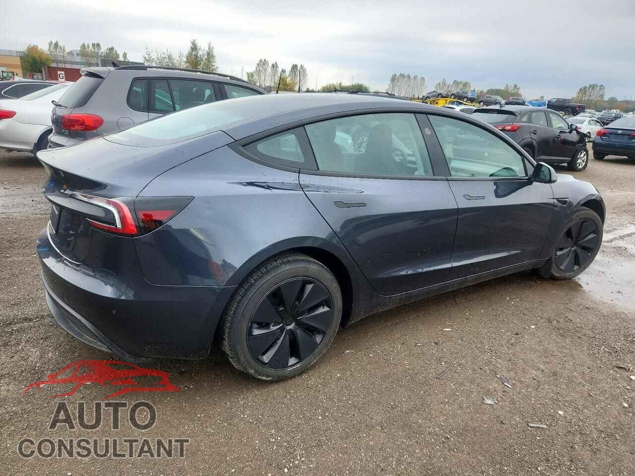 TESLA MODEL 3 2026 - LRW3E7FA9TC897973
