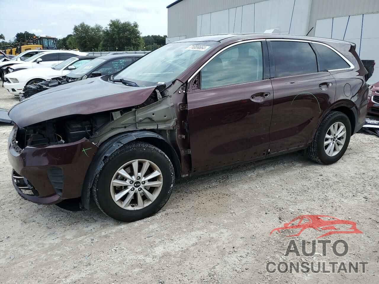 KIA SORENTO 2019 - 5XYPG4A5XKG570175
