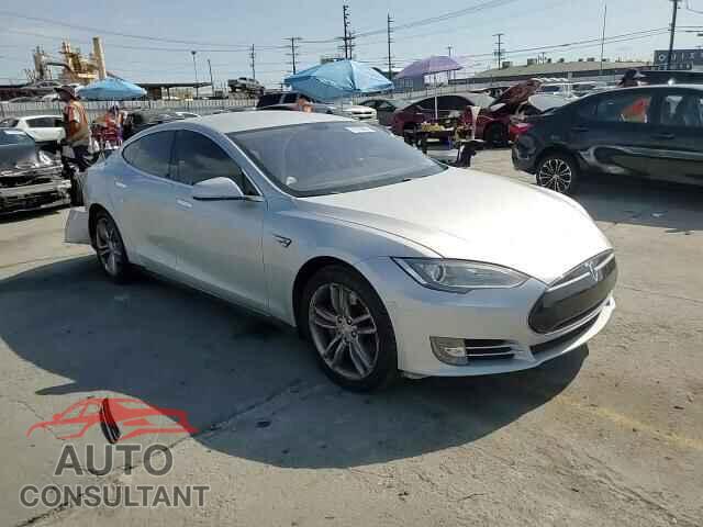 TESLA MODEL S 2013 - 5YJSA1CG1DFP18328