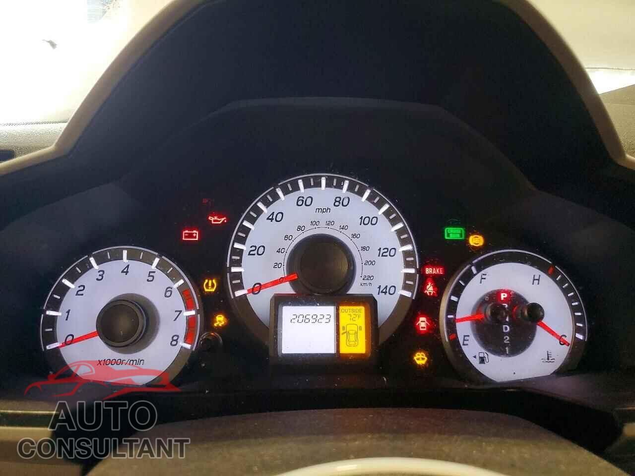 HONDA PILOT 2015 - 5FNYF4H61FB032340