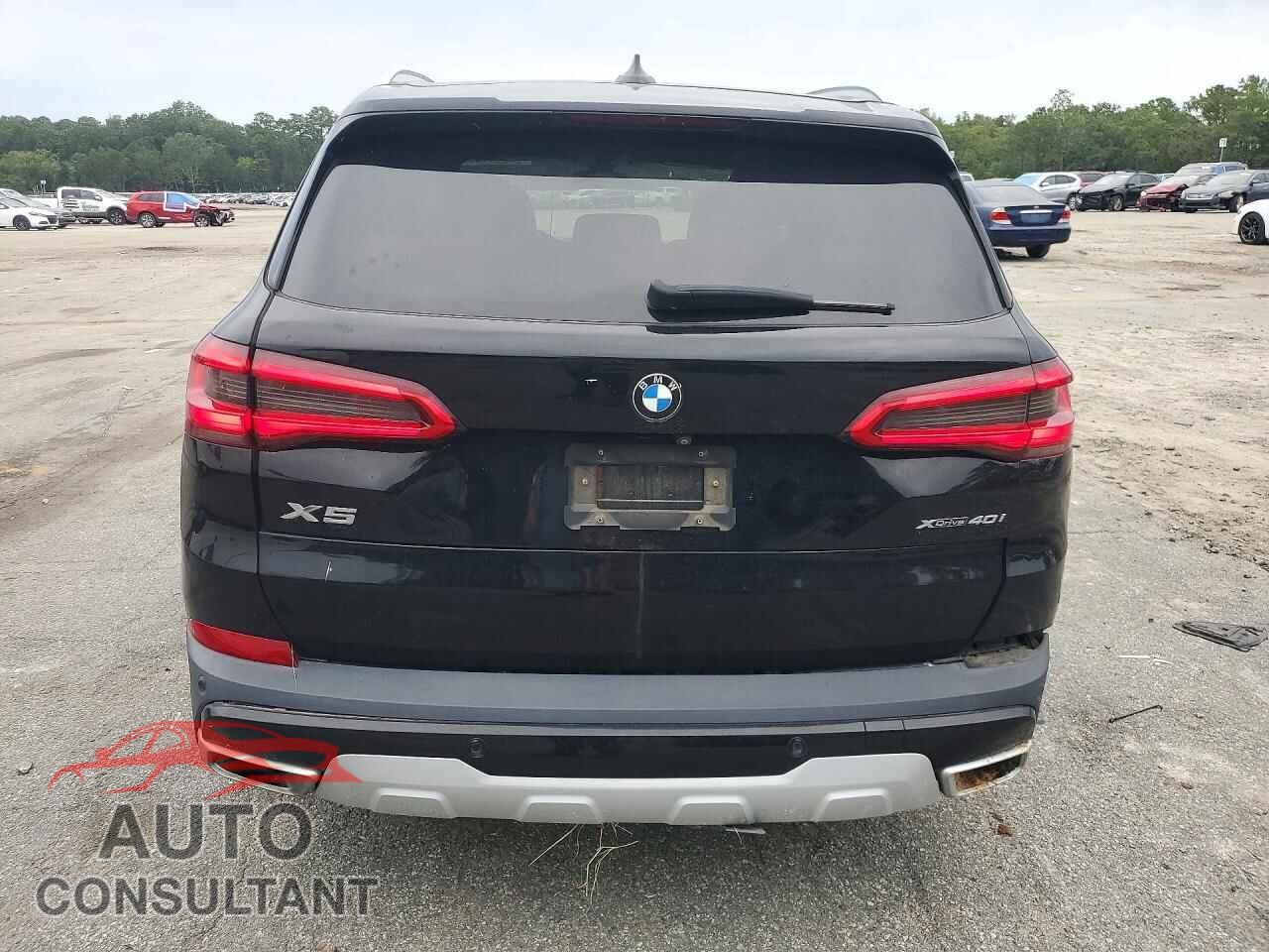 BMW X5 2019 - 5UXCR6C55KLL34876