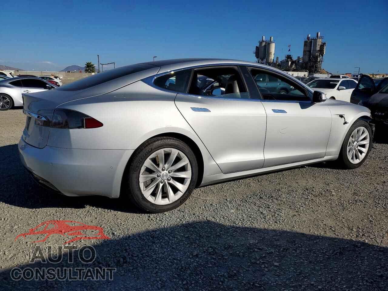TESLA MODEL S 2016 - 5YJSA1E19GF174383
