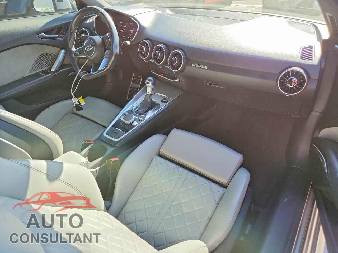 AUDI TT 2017 - TRUC5AFV3H1012159