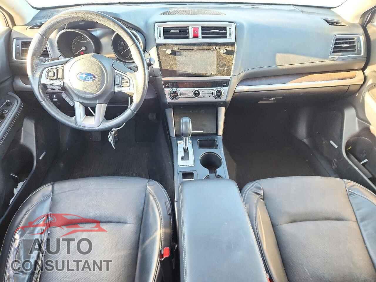 SUBARU OUTBACK 2017 - 4S4BSENC3H3358010