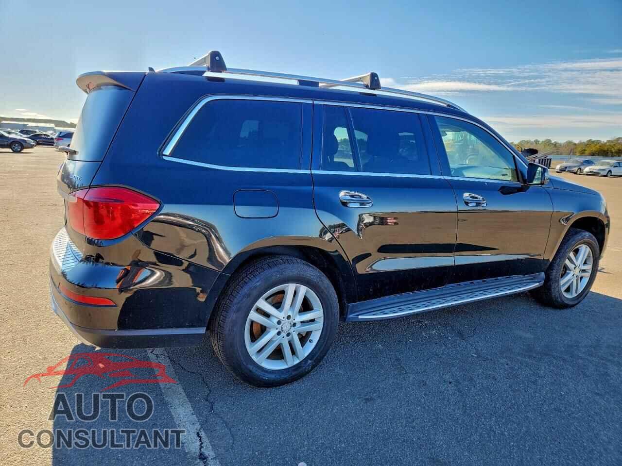 MERCEDES-BENZ GL-CLASS 2015 - 4JGDF2EE0FA574659