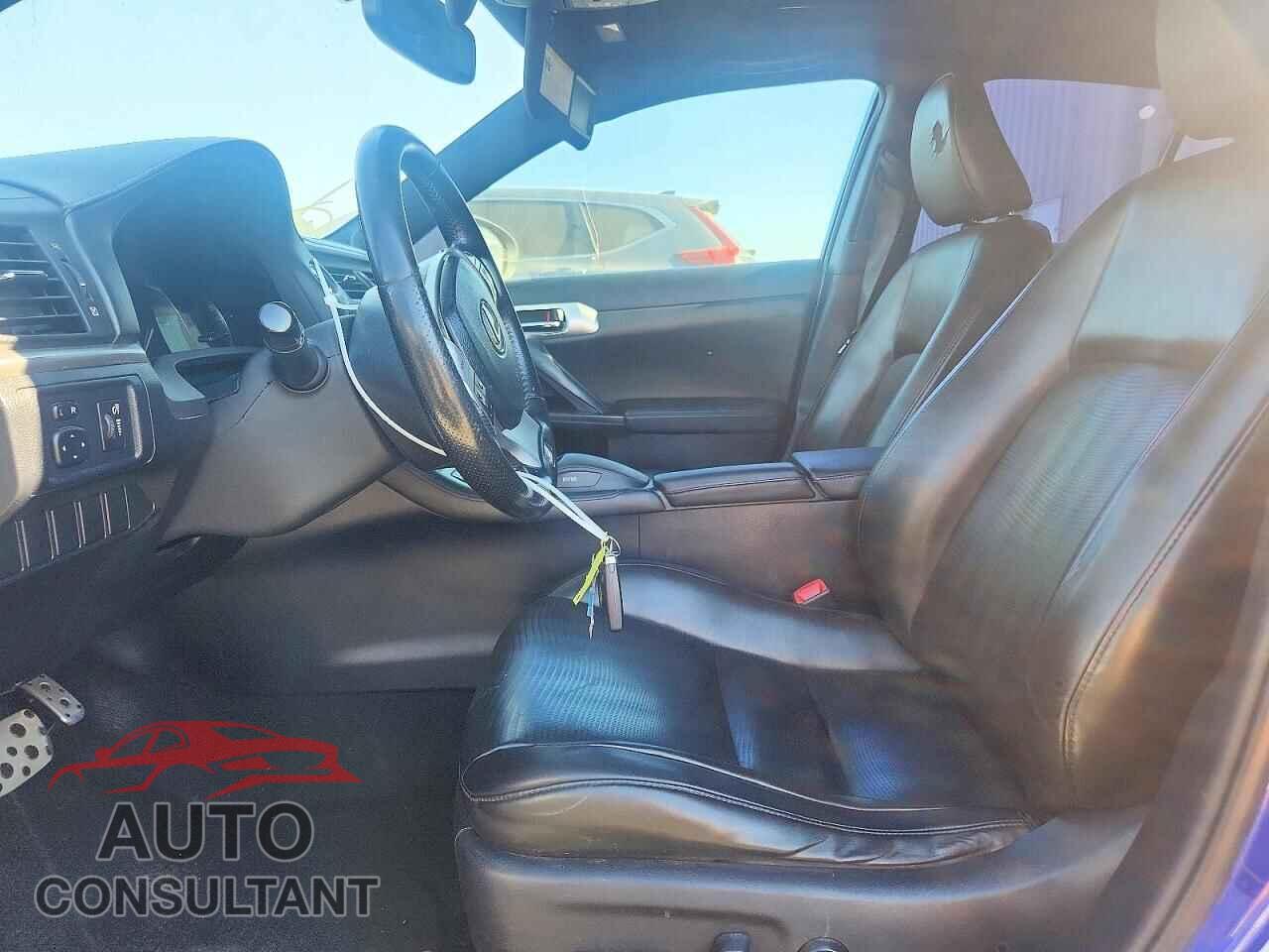 LEXUS CT 200 2013 - JTHKD5BH5D2153026