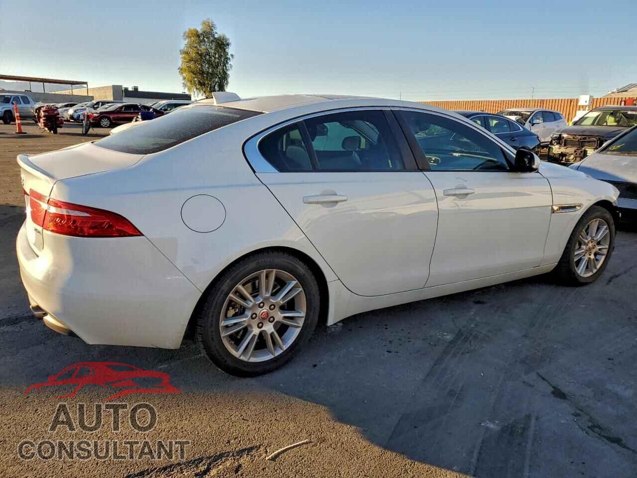 JAGUAR XE 2017 - SAJAD4BG5HA975952