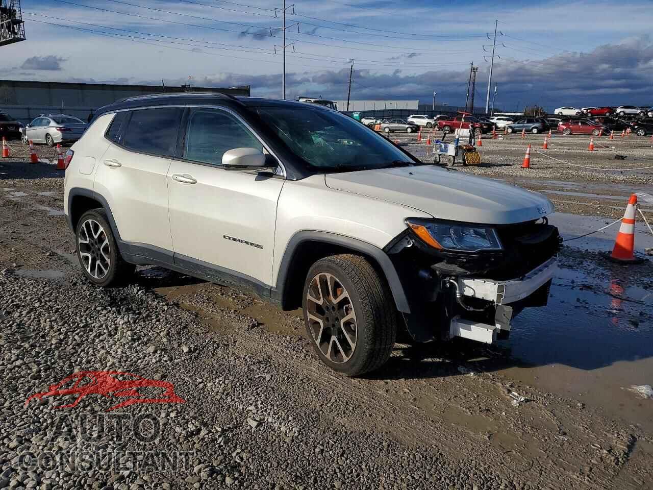 JEEP COMPASS 2019 - 3C4NJDCB7KT682775