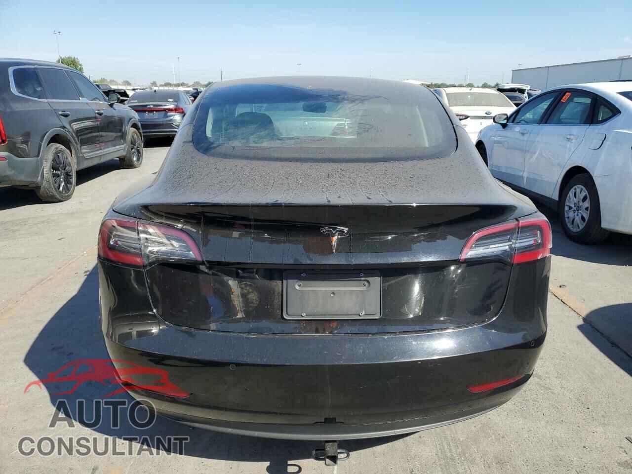 TESLA MODEL 3 2019 - 5YJ3E1EA9KF296498