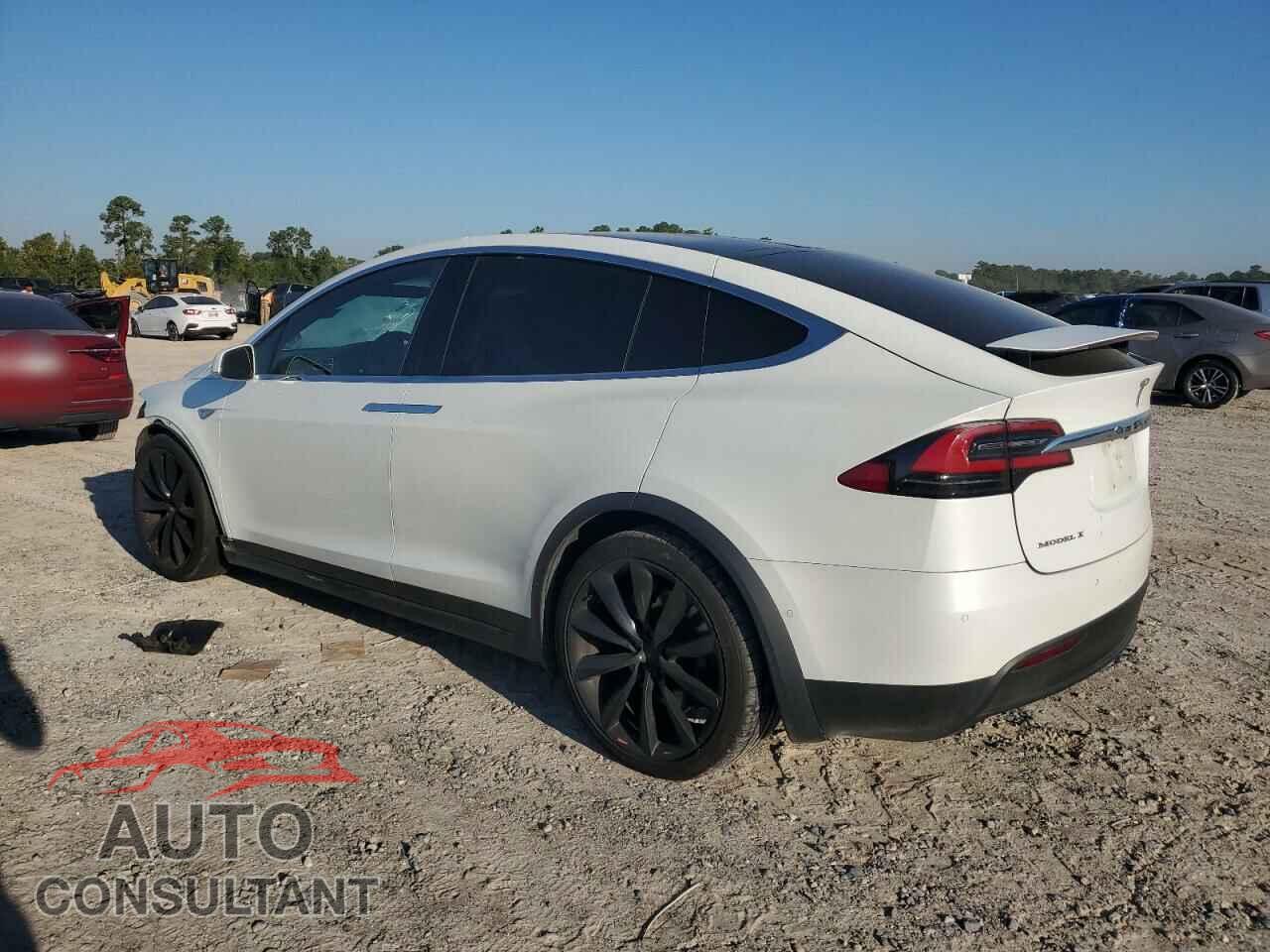 TESLA MODEL X 2016 - 5YJXCAE2XGF011363