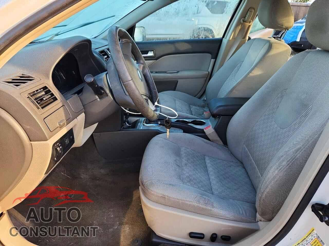 FORD FUSION 2011 - 3FAHP0JA2BR144793