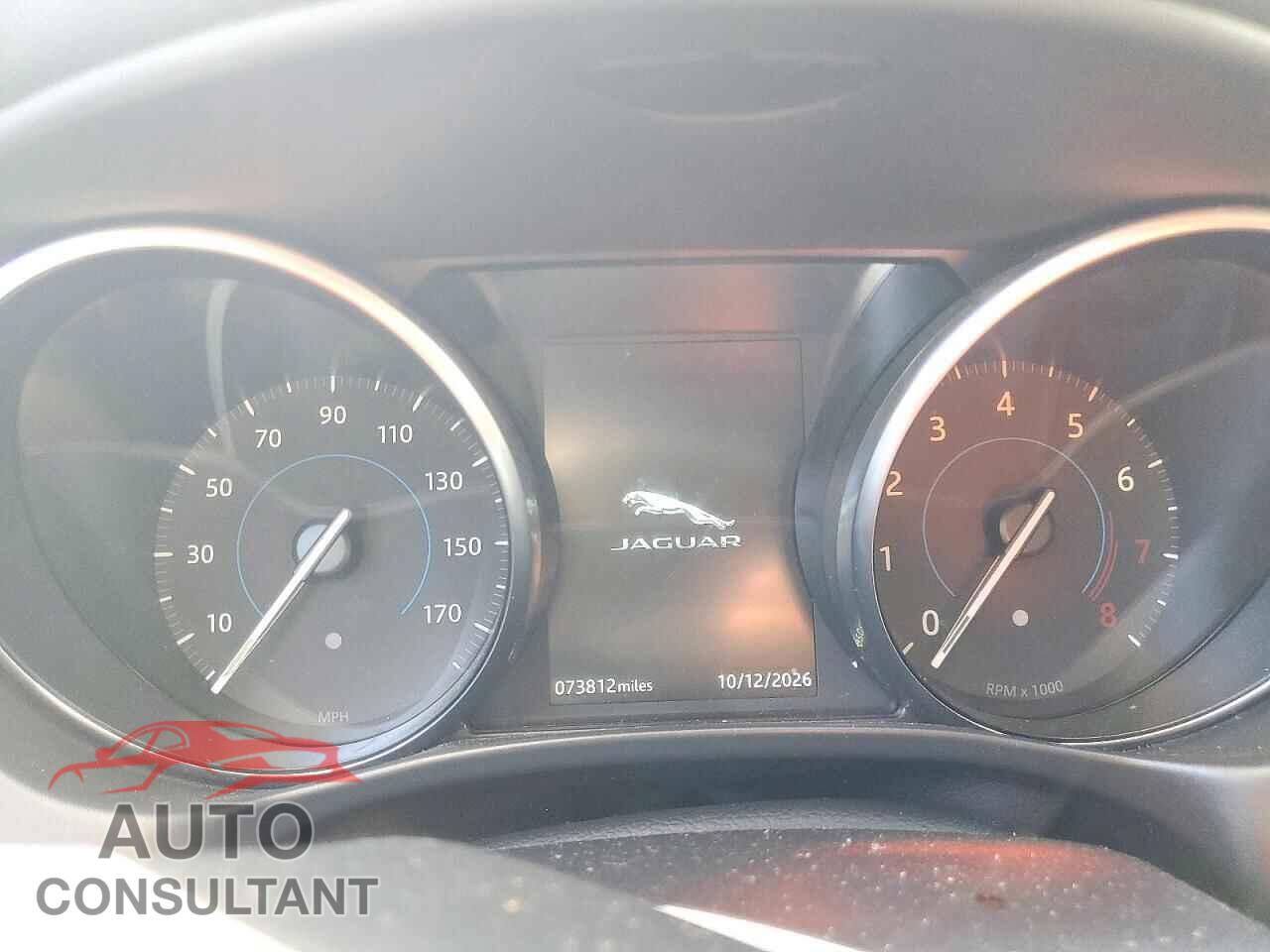 JAGUAR XE 2019 - SAJAJ4FX1KCP46733