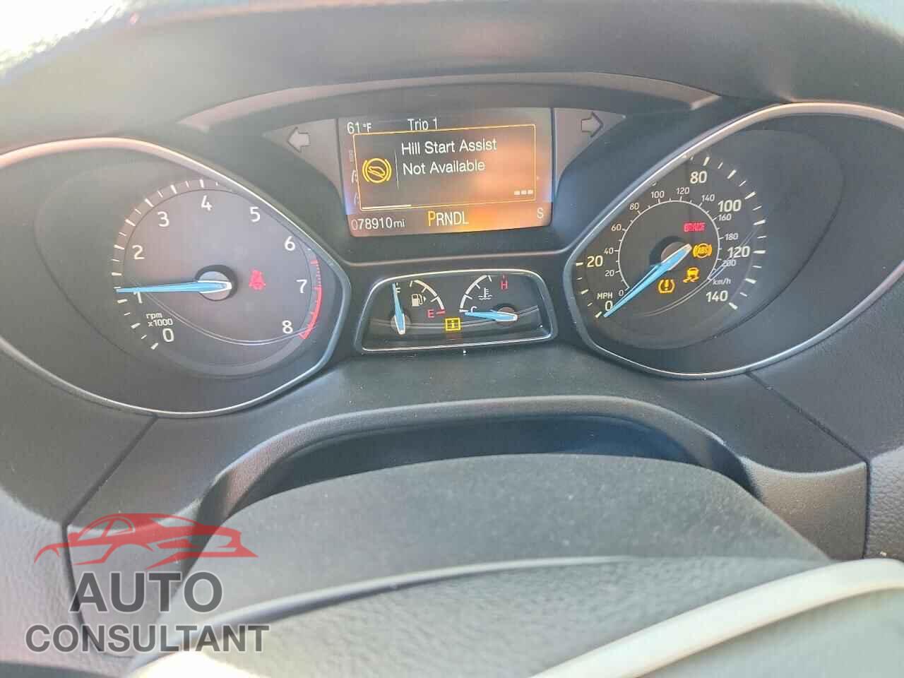 FORD FOCUS 2017 - 1FADP3F2XHL299200