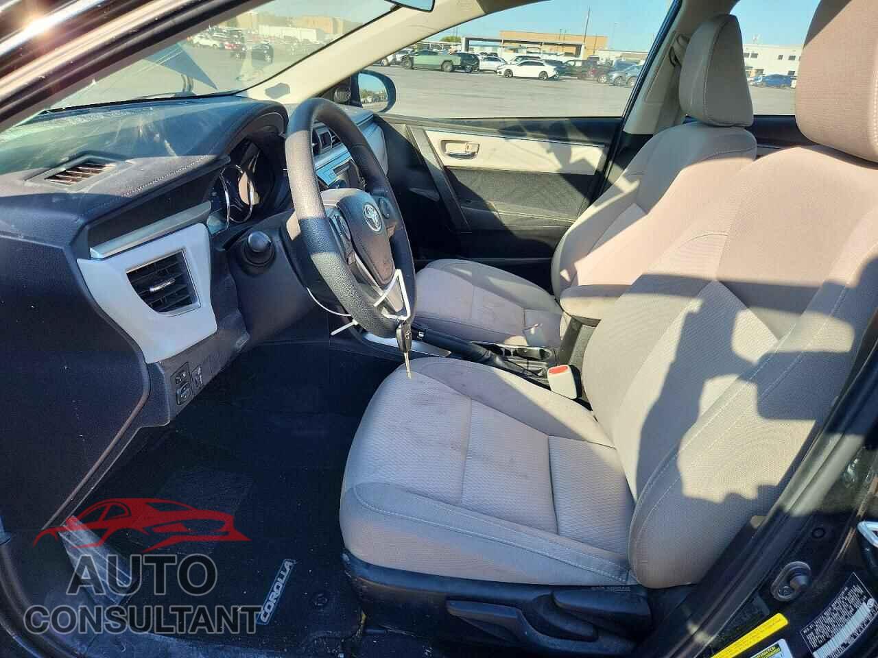 TOYOTA COROLLA 2015 - 5YFBURHE8FP280511
