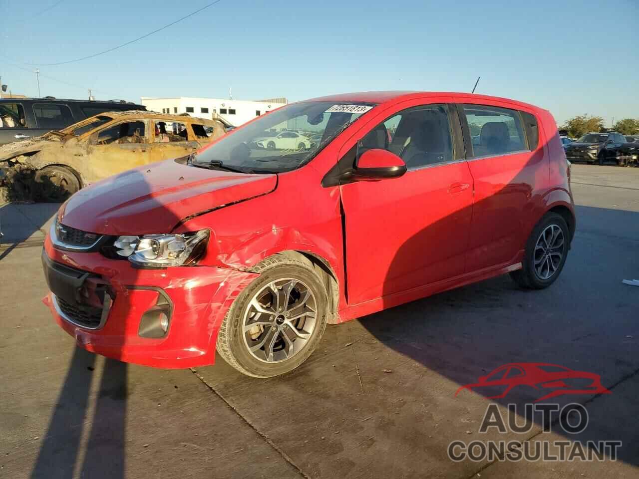 CHEVROLET SONIC 2018 - 1G1JD6SH5J4100340