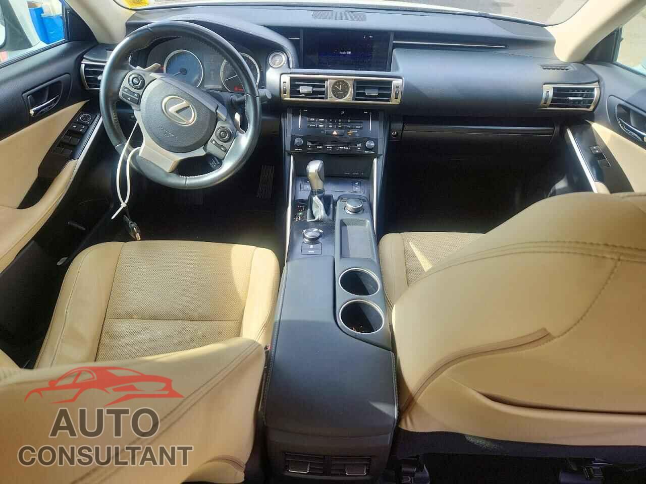 LEXUS IS 2014 - JTHBF1D20E5041648