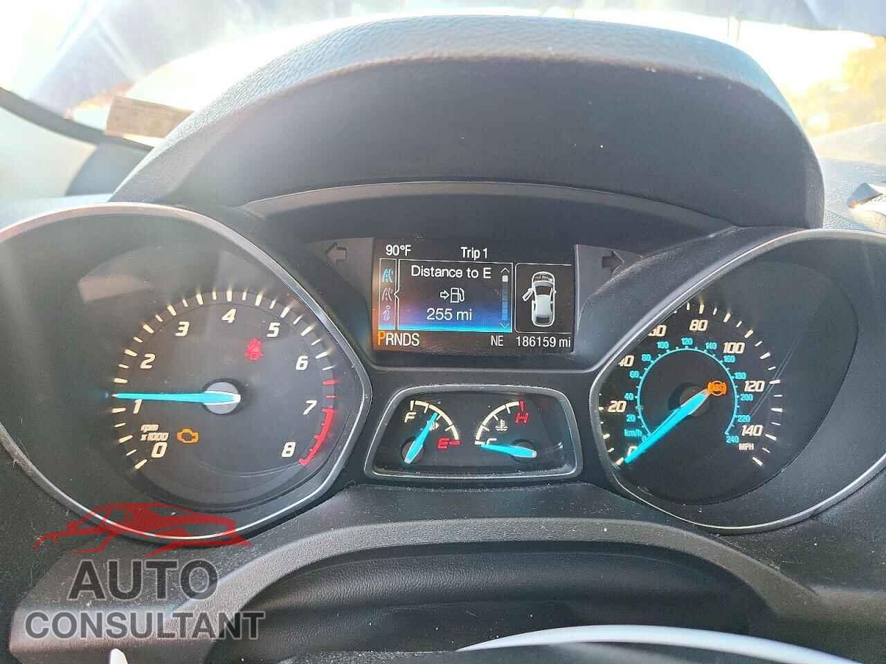 FORD ESCAPE 2016 - 1FMCU9J92GUC40927