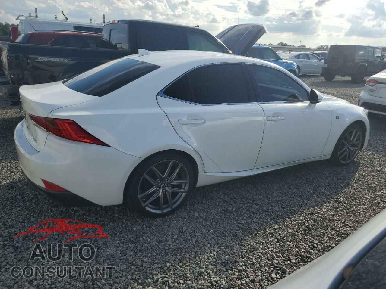LEXUS IS 2017 - JTHBE1D2XH5031233