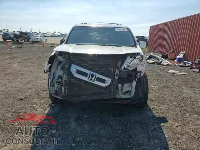 HONDA PILOT 2011 - 5FNYF3H50BB032129
