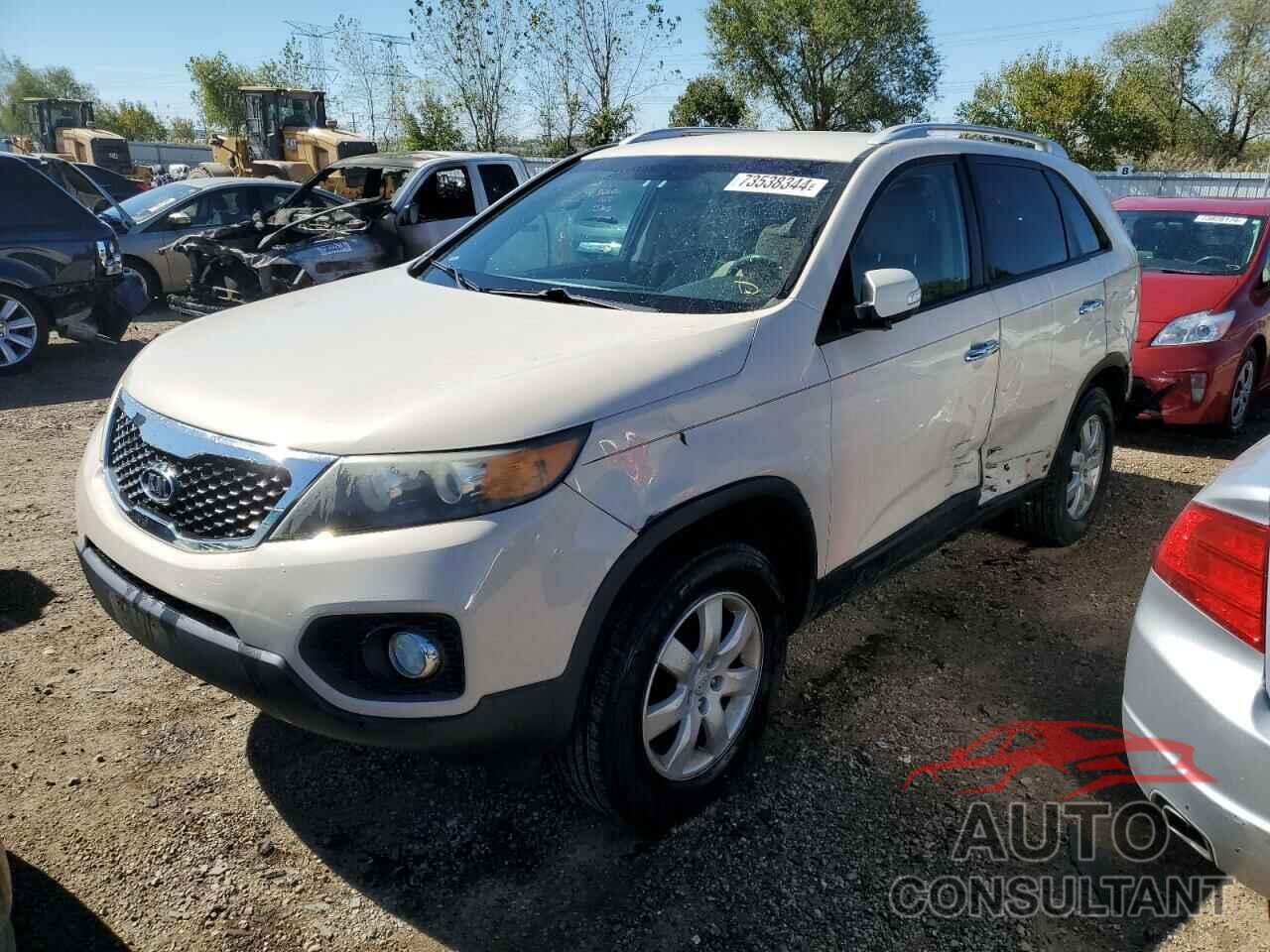 KIA SORENTO 2011 - 5XYKT4A17BG116355
