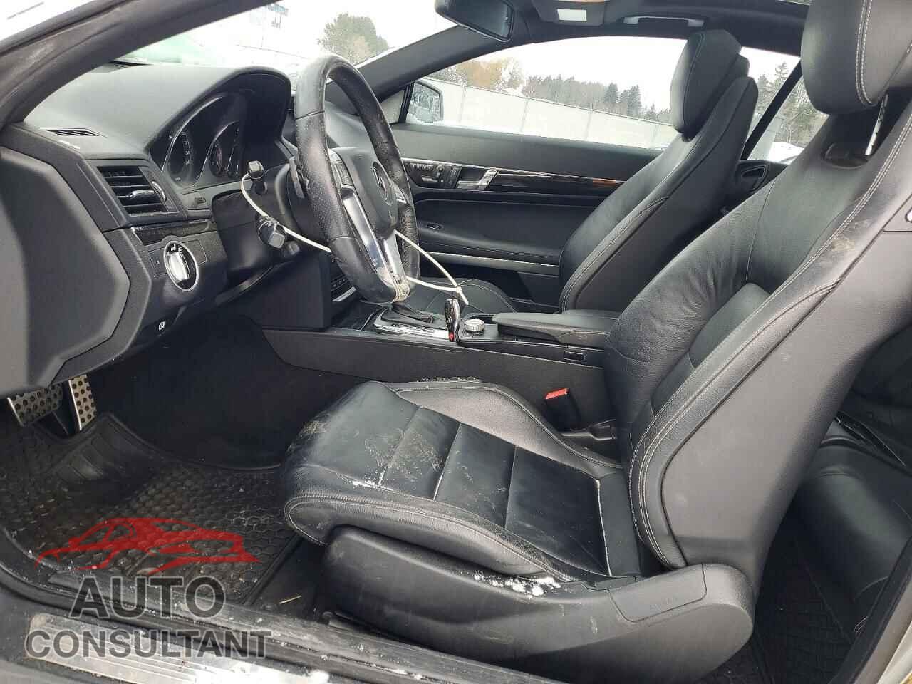 MERCEDES-BENZ E-CLASS 2012 - WDDKJ5KB0CF152000